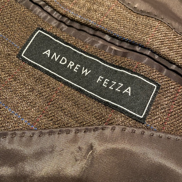 Andrew Fezza sport coat size 52 L in a brown plaid - Picture 4 of 4